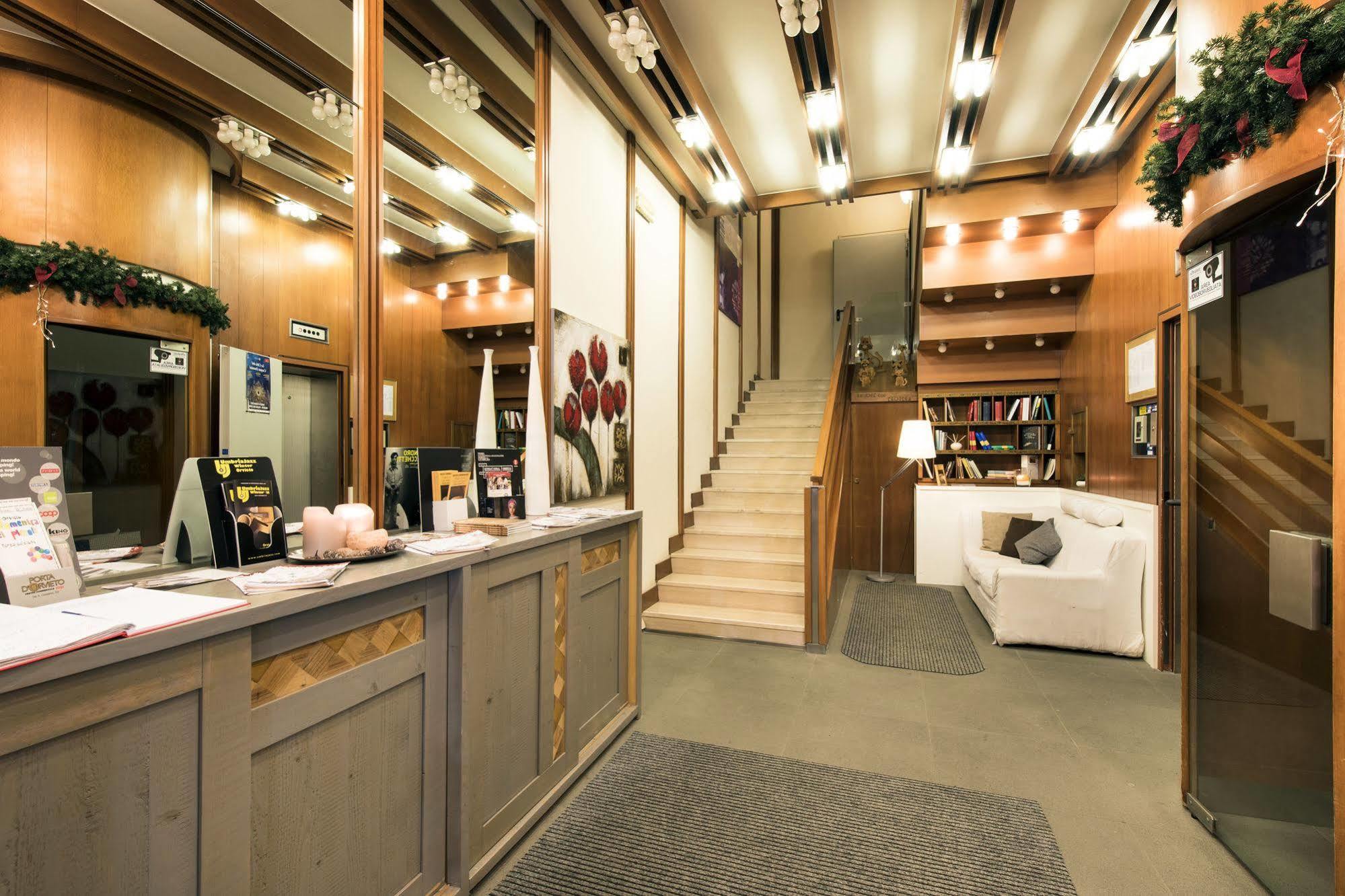 Hotel Orvieto Bagian luar foto